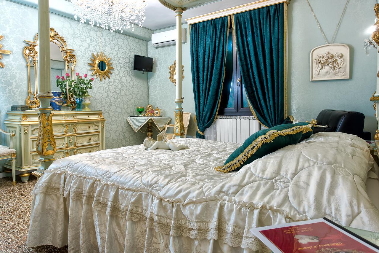 Scalon Del Doge Bed and Breakfast Venedig Exteriör bild